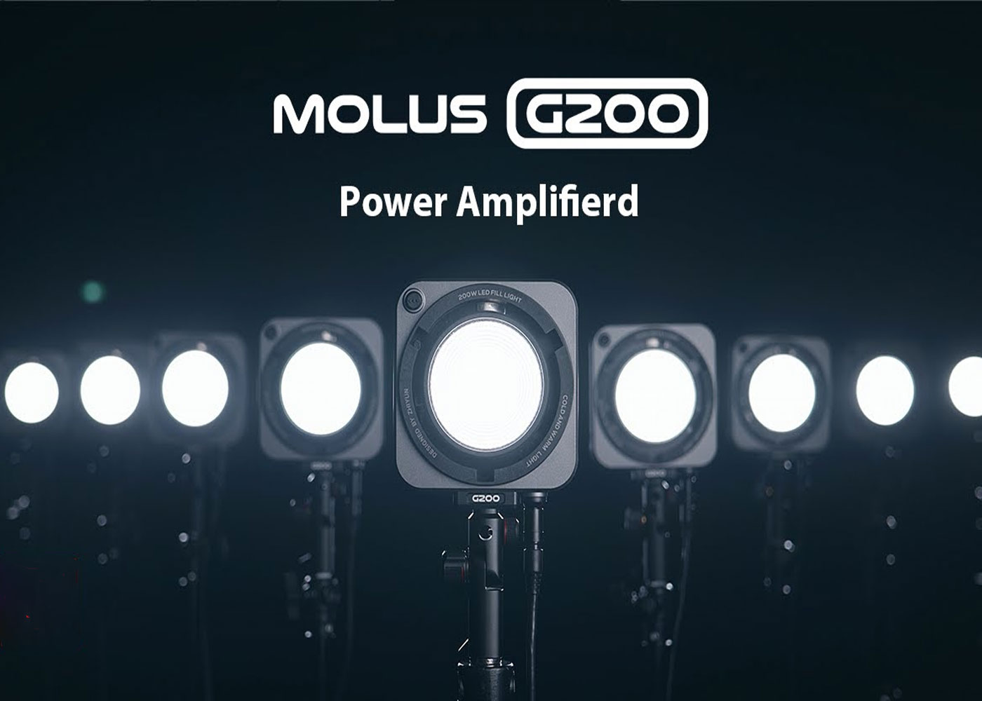 ZHIYUN MOLUS G200 COB LED Spotlight for your Film Production