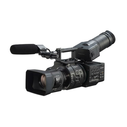 Sony NEX-FS700R Super 35 Camcorder with 18-200mm f/3.5-6.3 PZ OSS Lens rental in dubai