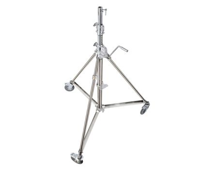 Avenger Super Wind Up 39 Stand Rental | Dubai, UAE rental in dubai